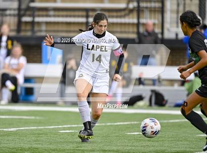 Thumbnail 1 in Bremen vs. Lapel (IHSAA 1A Semi-State) photogallery.