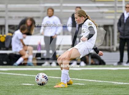 Thumbnail 2 in Bremen vs. Lapel (IHSAA 1A Semi-State) photogallery.
