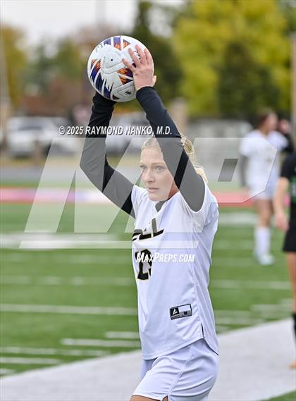 Thumbnail 1 in Bremen vs. Lapel (IHSAA 1A Semi-State) photogallery.