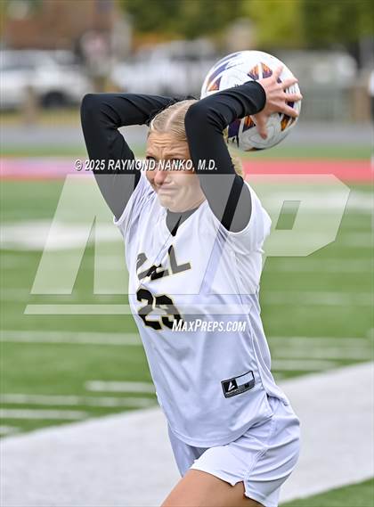 Thumbnail 1 in Bremen vs. Lapel (IHSAA 1A Semi-State) photogallery.