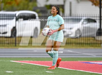 Thumbnail 1 in Bremen vs. Lapel (IHSAA 1A Semi-State) photogallery.