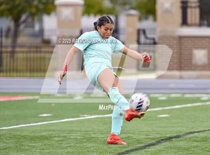 Thumbnail 1 in Bremen vs. Lapel (IHSAA 1A Semi-State) photogallery.