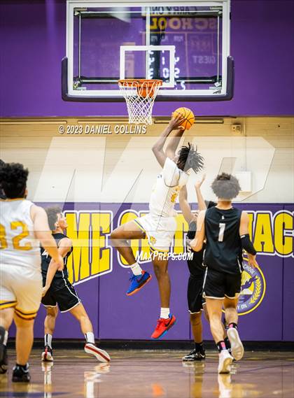 Thumbnail 3 in Casa Grande vs Hamilton (Fear The Hop) photogallery.