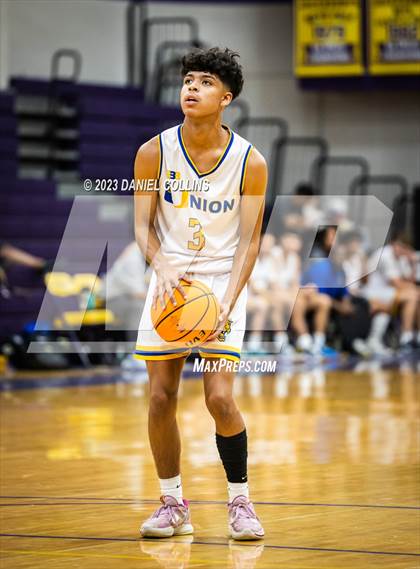 Thumbnail 1 in Casa Grande vs Hamilton (Fear The Hop) photogallery.