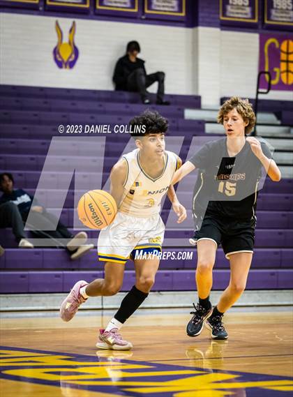 Thumbnail 1 in Casa Grande vs Hamilton (Fear The Hop) photogallery.