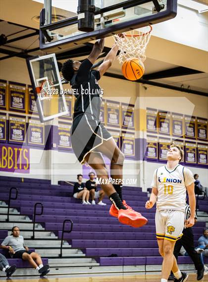 Thumbnail 3 in Casa Grande vs Hamilton (Fear The Hop) photogallery.