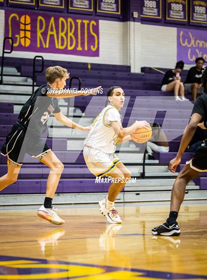 Thumbnail 2 in Casa Grande vs Hamilton (Fear The Hop) photogallery.