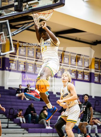 Thumbnail 1 in Casa Grande vs Hamilton (Fear The Hop) photogallery.