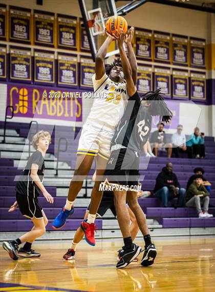 Thumbnail 1 in Casa Grande vs Hamilton (Fear The Hop) photogallery.