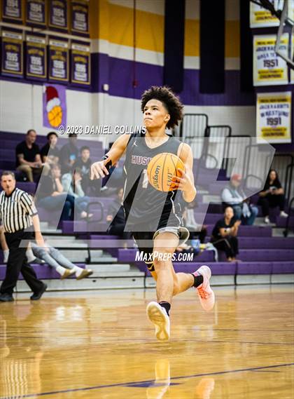 Thumbnail 3 in Casa Grande vs Hamilton (Fear The Hop) photogallery.
