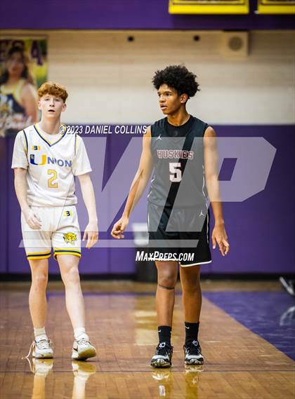 Thumbnail 3 in Casa Grande vs Hamilton (Fear The Hop) photogallery.