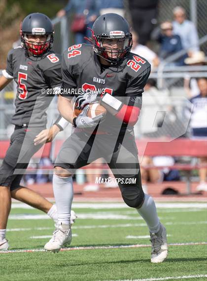 Thumbnail 1 in JV: Marin Catholic @ Redwood photogallery.