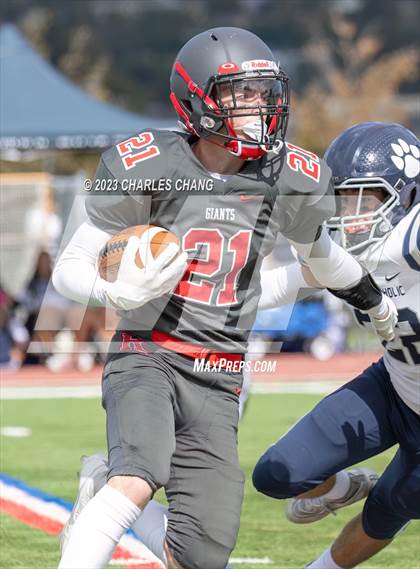 Thumbnail 1 in JV: Marin Catholic @ Redwood photogallery.