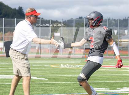 Thumbnail 2 in JV: Marin Catholic @ Redwood photogallery.