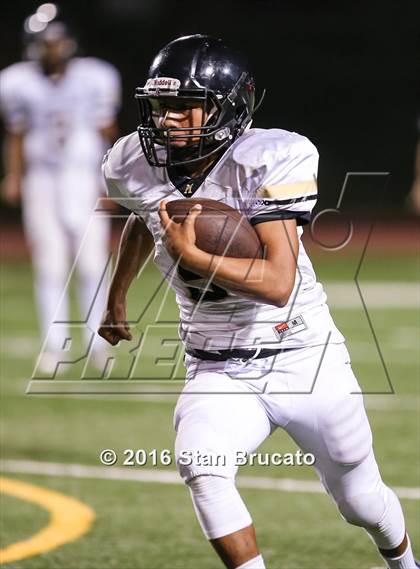 Thumbnail 1 in Marquez @ Beckman photogallery.