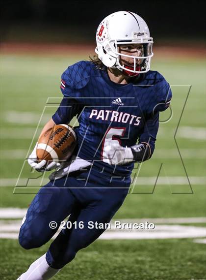 Thumbnail 2 in Marquez @ Beckman photogallery.