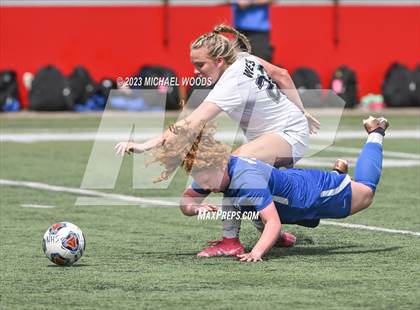 Thumbnail 2 in Bryant vs. Bentonville West (AAA 6A First Round Playoff) photogallery.