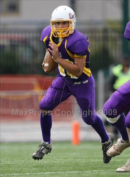 Thumbnail 3 in Clyde-Savannah vs. Caledonia-Mumford (Section V Class DD Semifinal) photogallery.