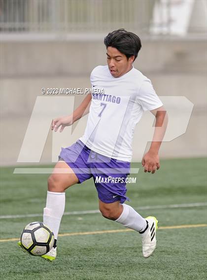 Thumbnail 2 in Santiago vs Saddleback (Hawks Invitational) photogallery.
