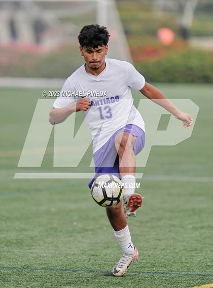 Thumbnail 2 in Santiago vs Saddleback (Hawks Invitational) photogallery.