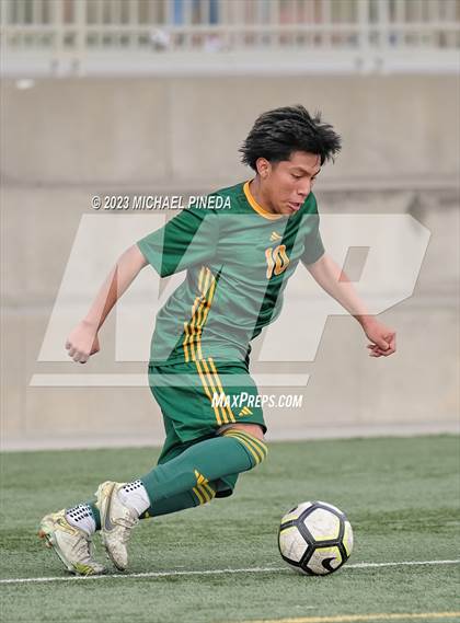 Thumbnail 3 in Santiago vs Saddleback (Hawks Invitational) photogallery.