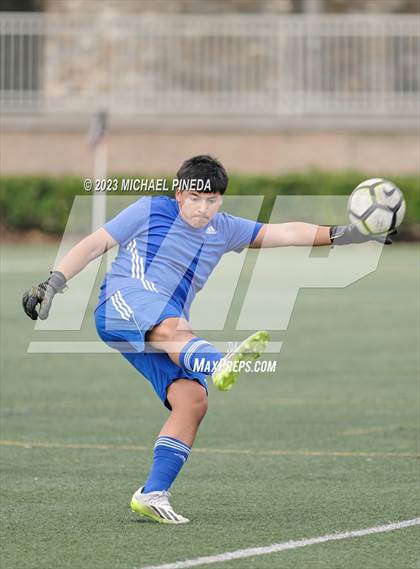 Thumbnail 1 in Santiago vs Saddleback (Hawks Invitational) photogallery.