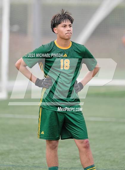 Thumbnail 3 in Santiago vs Saddleback (Hawks Invitational) photogallery.