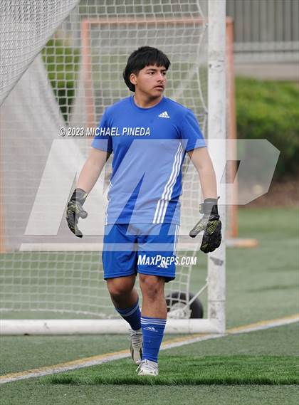 Thumbnail 3 in Santiago vs Saddleback (Hawks Invitational) photogallery.