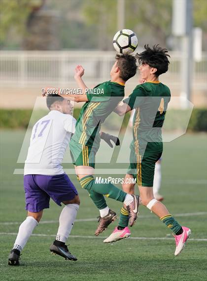 Thumbnail 2 in Santiago vs Saddleback (Hawks Invitational) photogallery.
