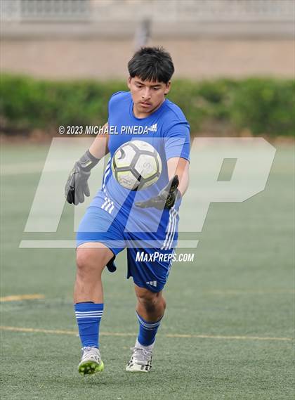 Thumbnail 1 in Santiago vs Saddleback (Hawks Invitational) photogallery.