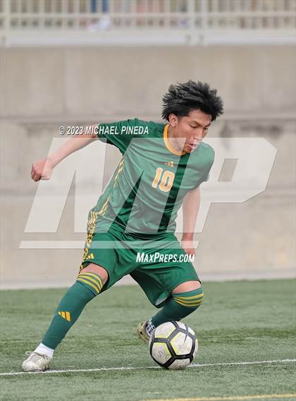 Thumbnail 2 in Santiago vs Saddleback (Hawks Invitational) photogallery.