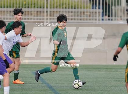 Thumbnail 1 in Santiago vs Saddleback (Hawks Invitational) photogallery.