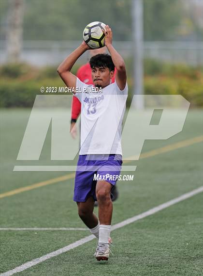 Thumbnail 1 in Santiago vs Saddleback (Hawks Invitational) photogallery.