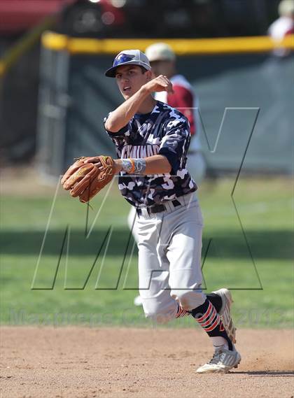 Thumbnail 1 in Chaminade @ Alemany photogallery.