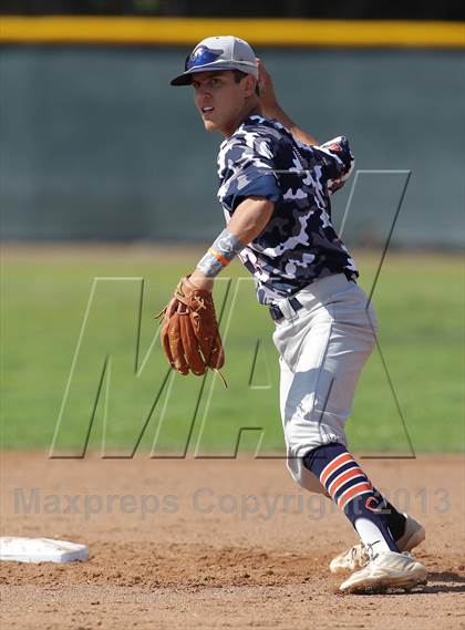 Thumbnail 1 in Chaminade @ Alemany photogallery.