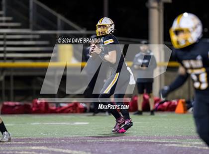 Thumbnail 3 in Bishop Diego @ Simi Valley photogallery.