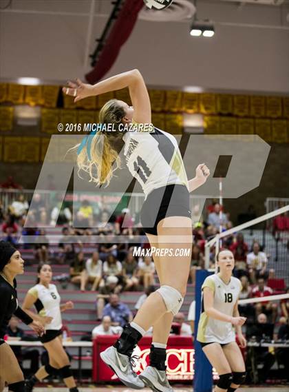 Thumbnail 3 in Olympian vs. Mt. Carmel (CIF SDS Division II Championship) photogallery.