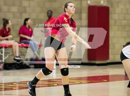 Thumbnail 2 in Olympian vs. Mt. Carmel (CIF SDS Division II Championship) photogallery.