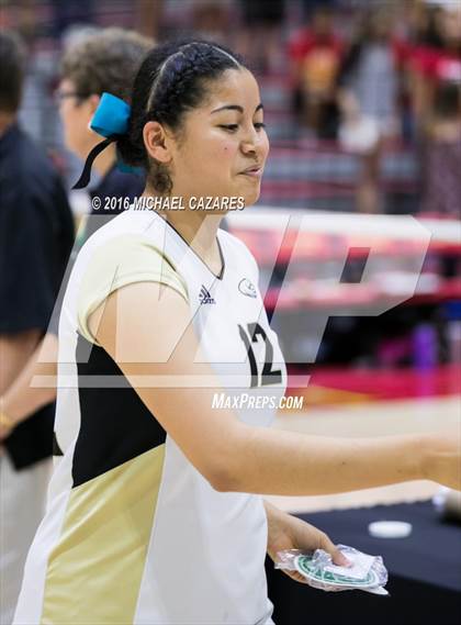 Thumbnail 3 in Olympian vs. Mt. Carmel (CIF SDS Division II Championship) photogallery.