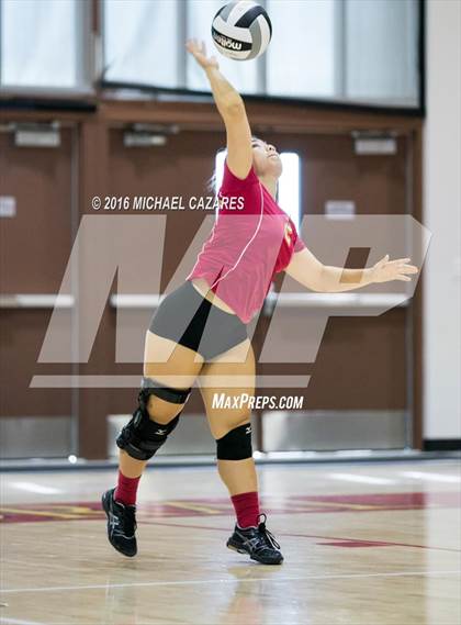 Thumbnail 2 in Olympian vs. Mt. Carmel (CIF SDS Division II Championship) photogallery.