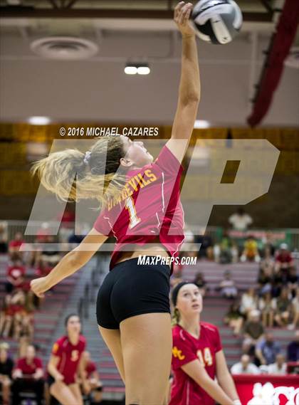 Thumbnail 3 in Olympian vs. Mt. Carmel (CIF SDS Division II Championship) photogallery.