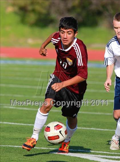 Thumbnail 1 in Scripps Ranch vs. Point Loma (San Diego City Tournament) photogallery.