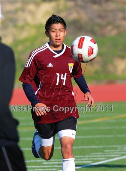 Thumbnail 3 in Scripps Ranch vs. Point Loma (San Diego City Tournament) photogallery.