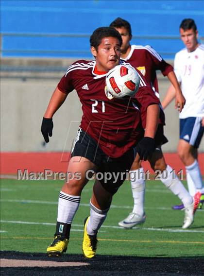 Thumbnail 2 in Scripps Ranch vs. Point Loma (San Diego City Tournament) photogallery.