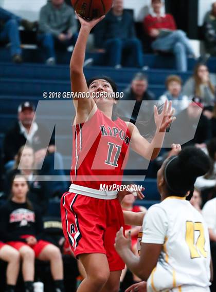 Thumbnail 2 in Ripon vs Lathrop (CIF SJS D4 Playoff) photogallery.