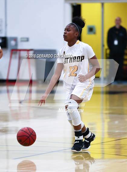 Thumbnail 3 in Ripon vs Lathrop (CIF SJS D4 Playoff) photogallery.