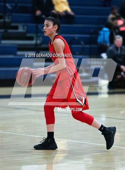 Thumbnail 1 in Ripon vs Lathrop (CIF SJS D4 Playoff) photogallery.