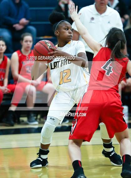 Thumbnail 1 in Ripon vs Lathrop (CIF SJS D4 Playoff) photogallery.