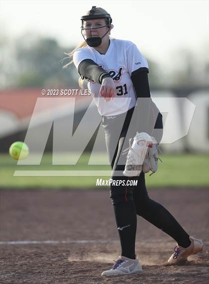 Thumbnail 2 in Circleville @ Amanda-Clearcreek photogallery.