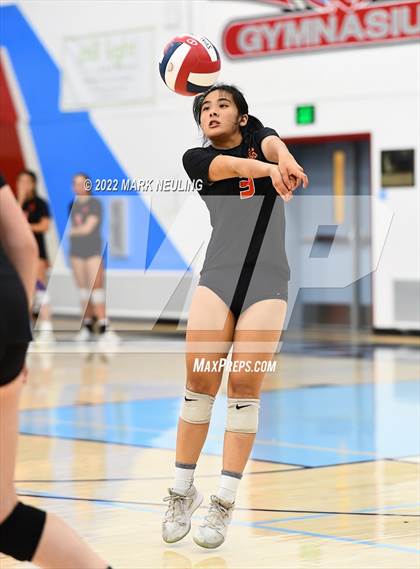 Thumbnail 1 in San Mateo @ Hillsdale (CIF-CCS D2 Quarterfinal) photogallery.